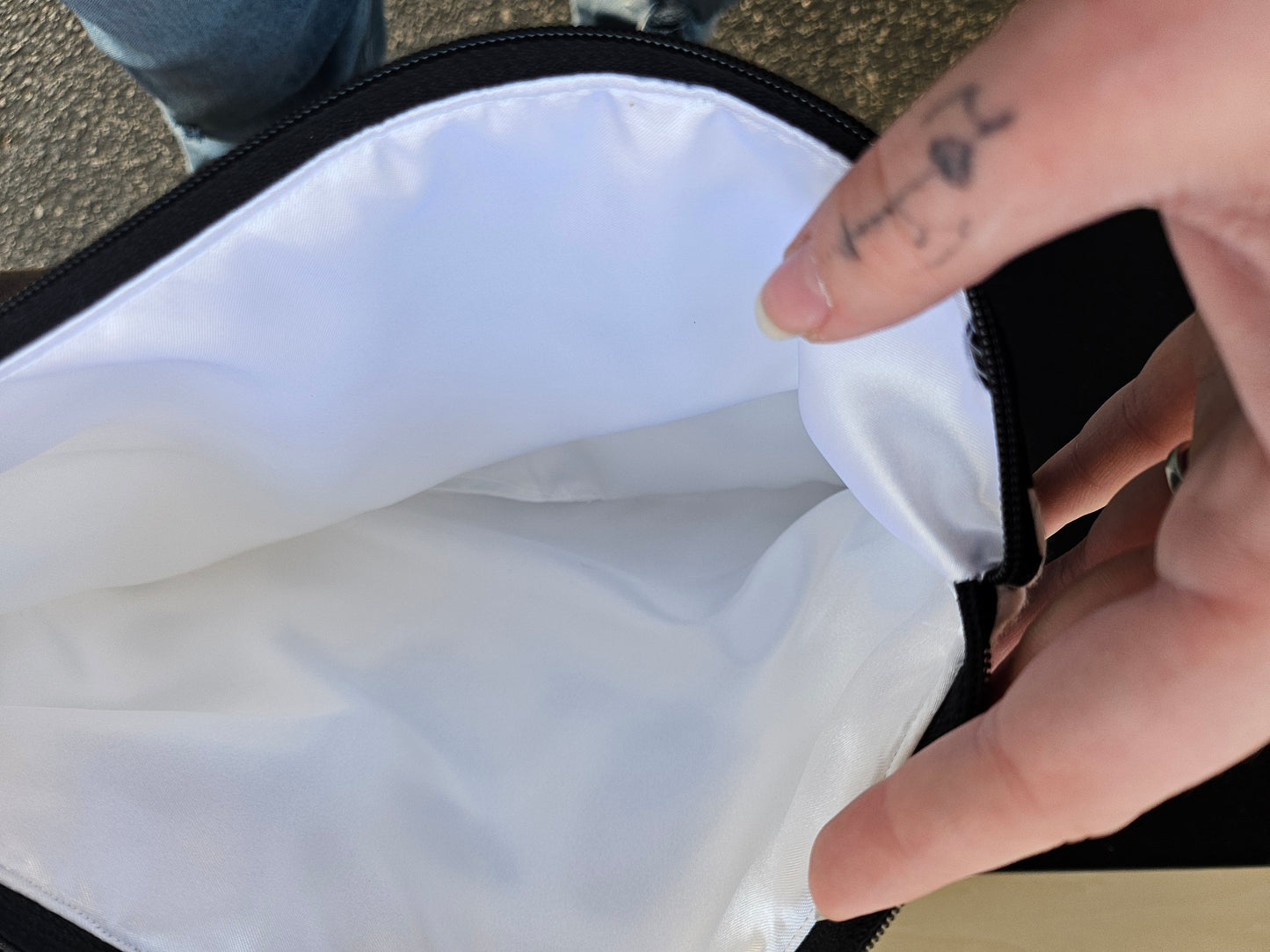 Large cow pouch
