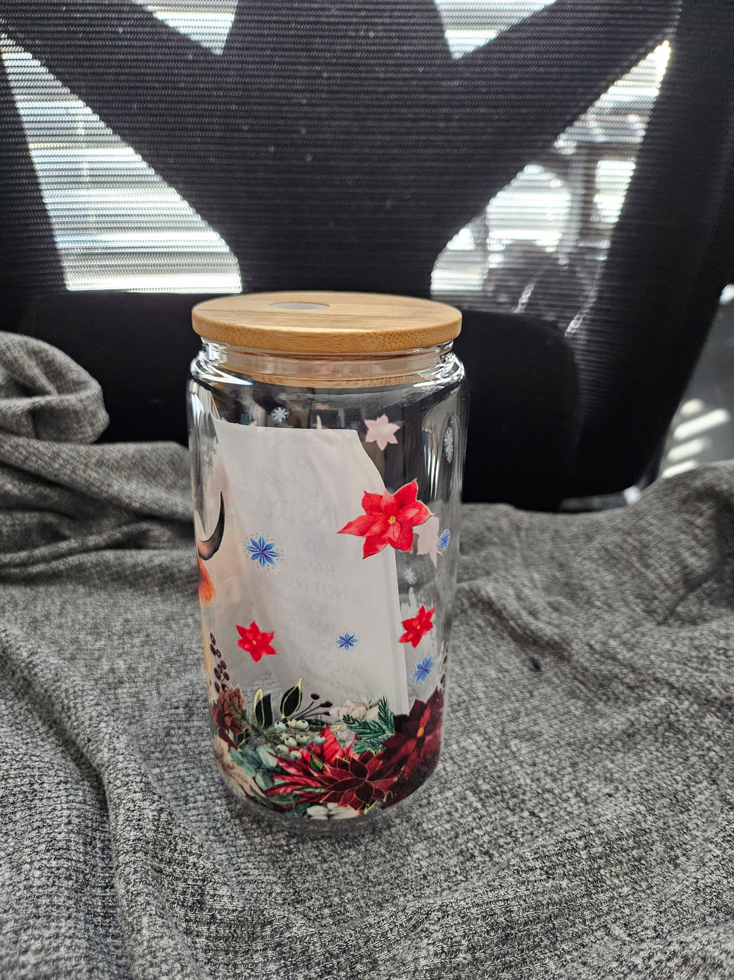 Poinsettia Cow glass tumbler