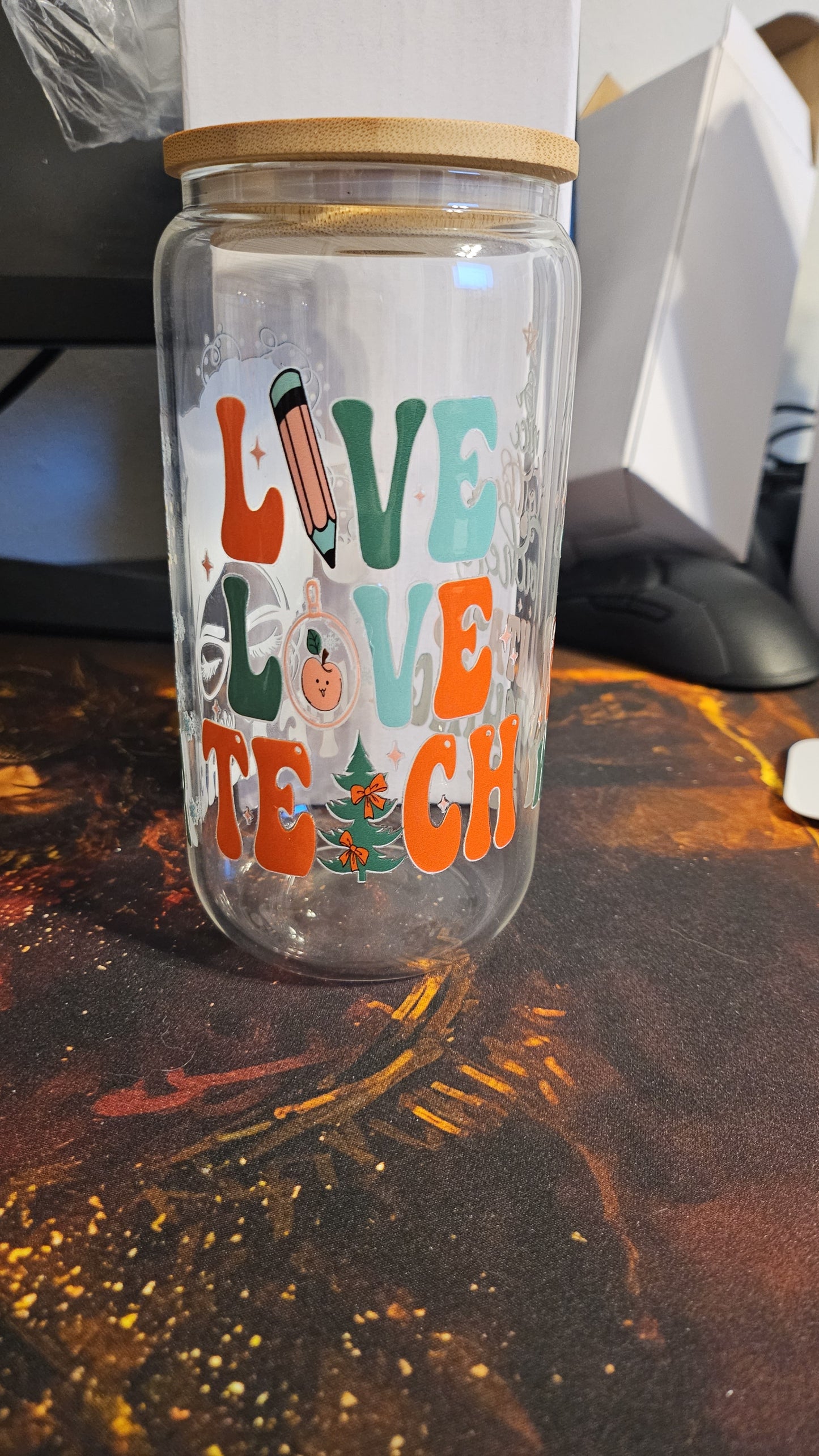 Teacher Christmas Glass Tumbler - Perfect for Hot and Cold Drinks - Bottle, Drinkware